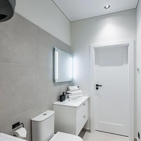 Takas I Jura Apartment *