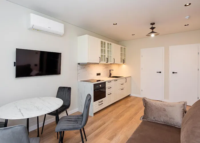 Takas I Jura Паланга